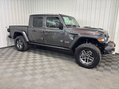 2026 Jeep Gladiator Mojave Pickup