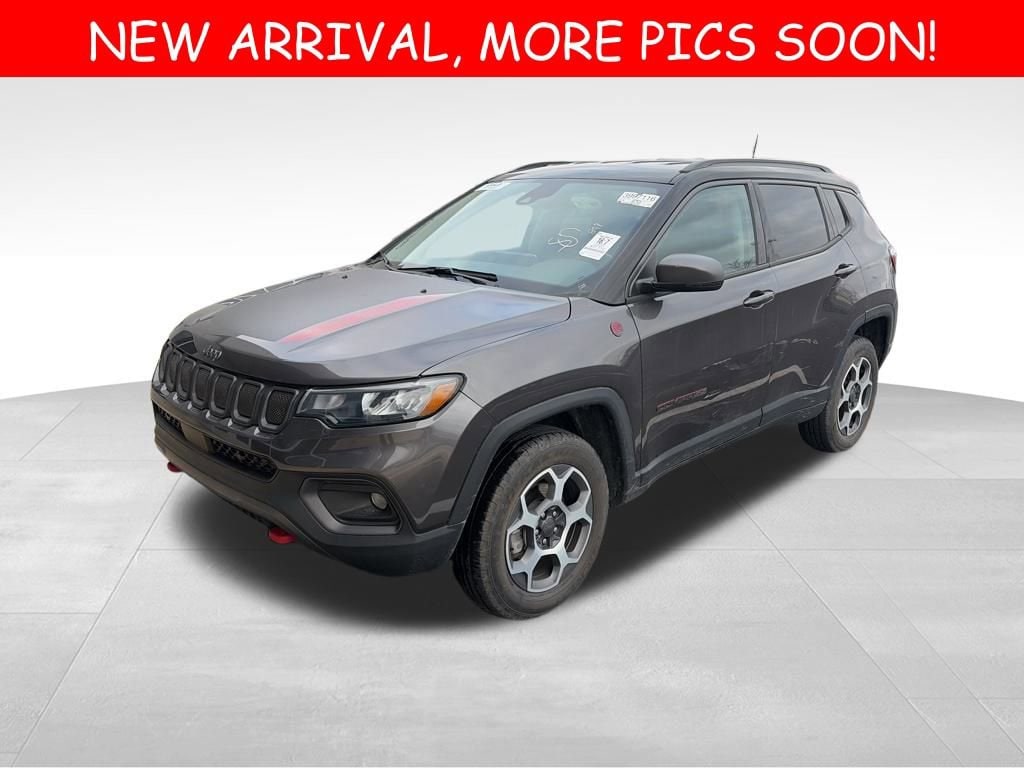 2022 Jeep Compass Trailhawk's photo
