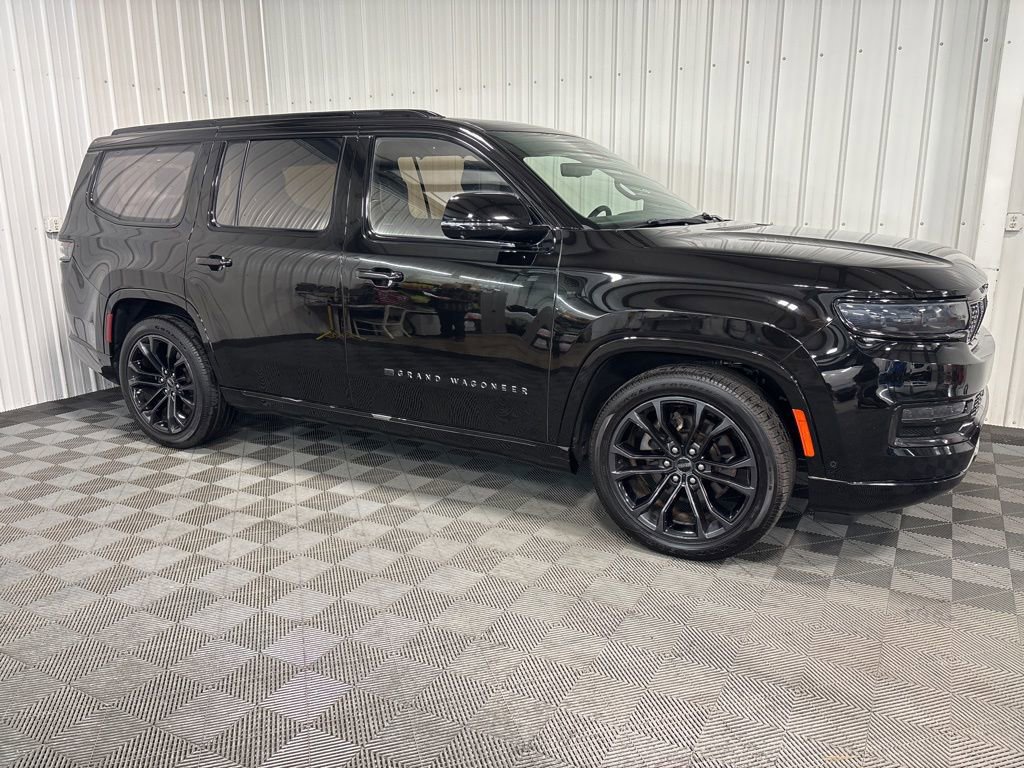 2022 Jeep Grand Wagoneer Obsidian's photo