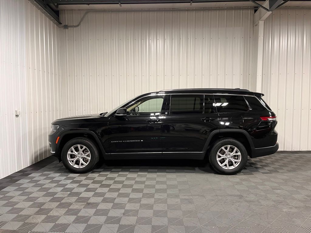 Used 2021 Jeep Grand Cherokee L Limited with VIN 1C4RJKBG9M8186722 for sale in Celina, OH