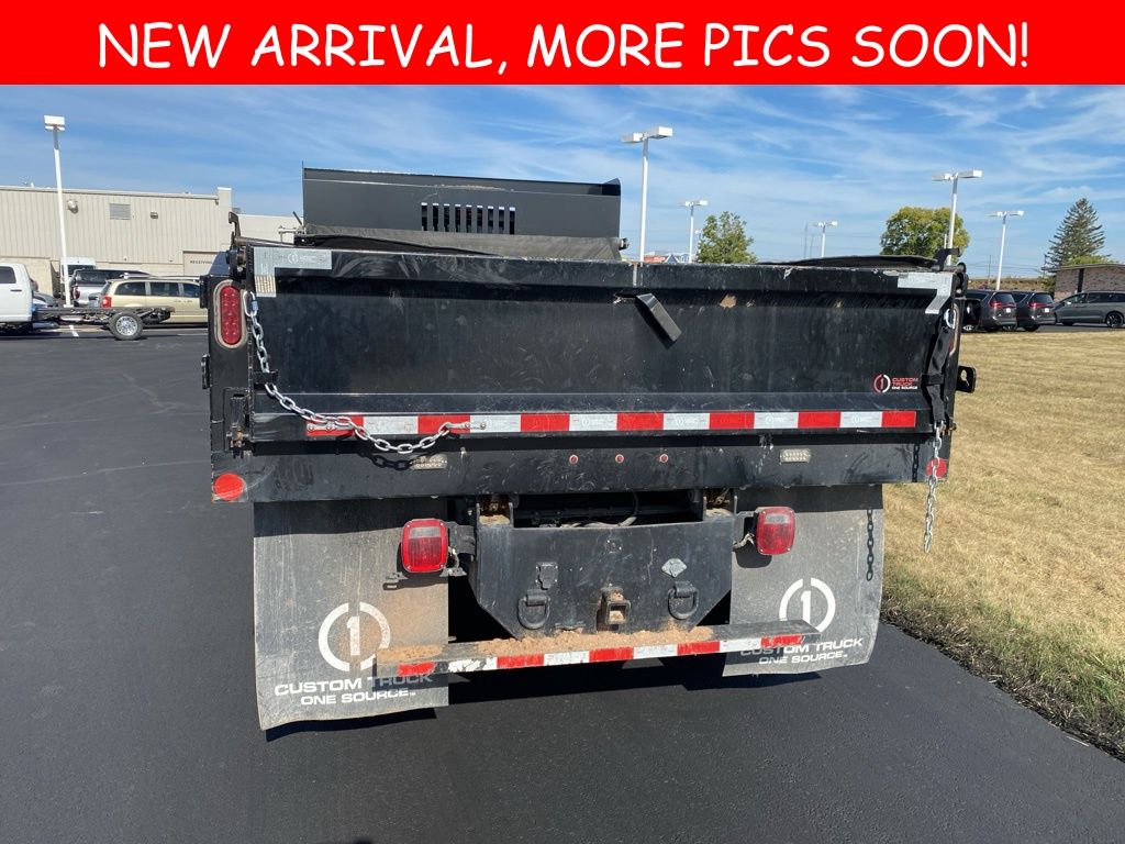 2023 Chevrolet Silverado Work Truck photo 2