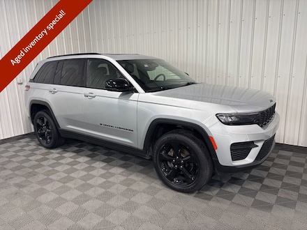 2022 Jeep Grand Cherokee Altitude Altitude 4x4