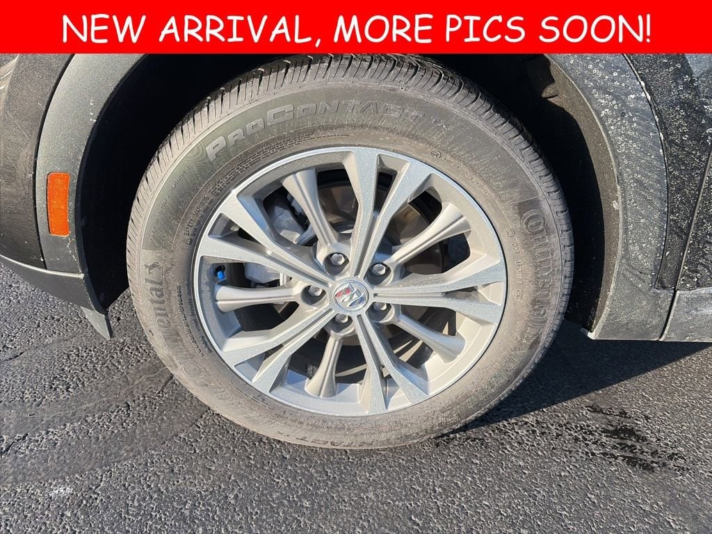 2022 Buick Envision Preferred photo 2