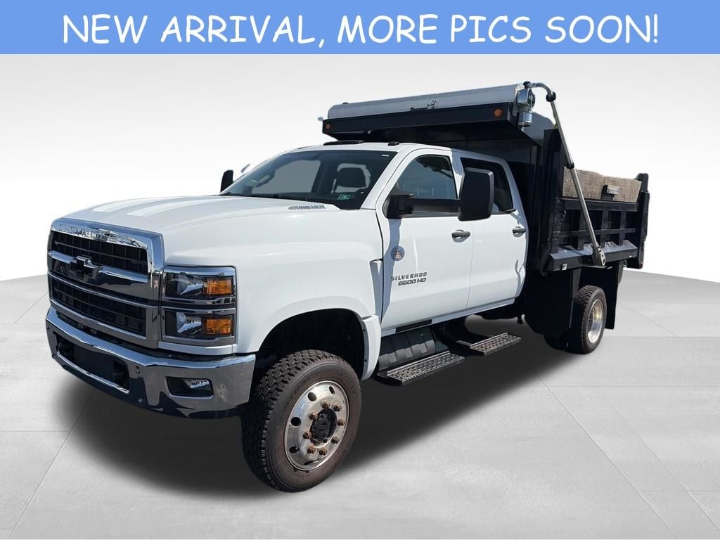 2022 Chevrolet Silverado HD WT 4WD Crew Cab 175" WB's photo