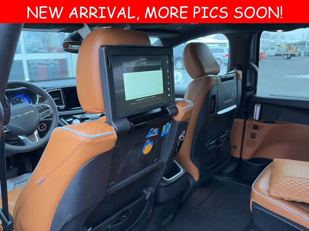 2022 Chrysler Pacifica Pinnacle photo 4
