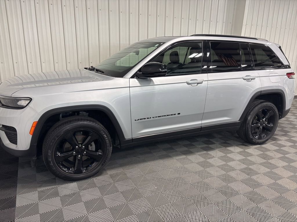 Certified 2022 Jeep Grand Cherokee Altitude Altitude 4x4