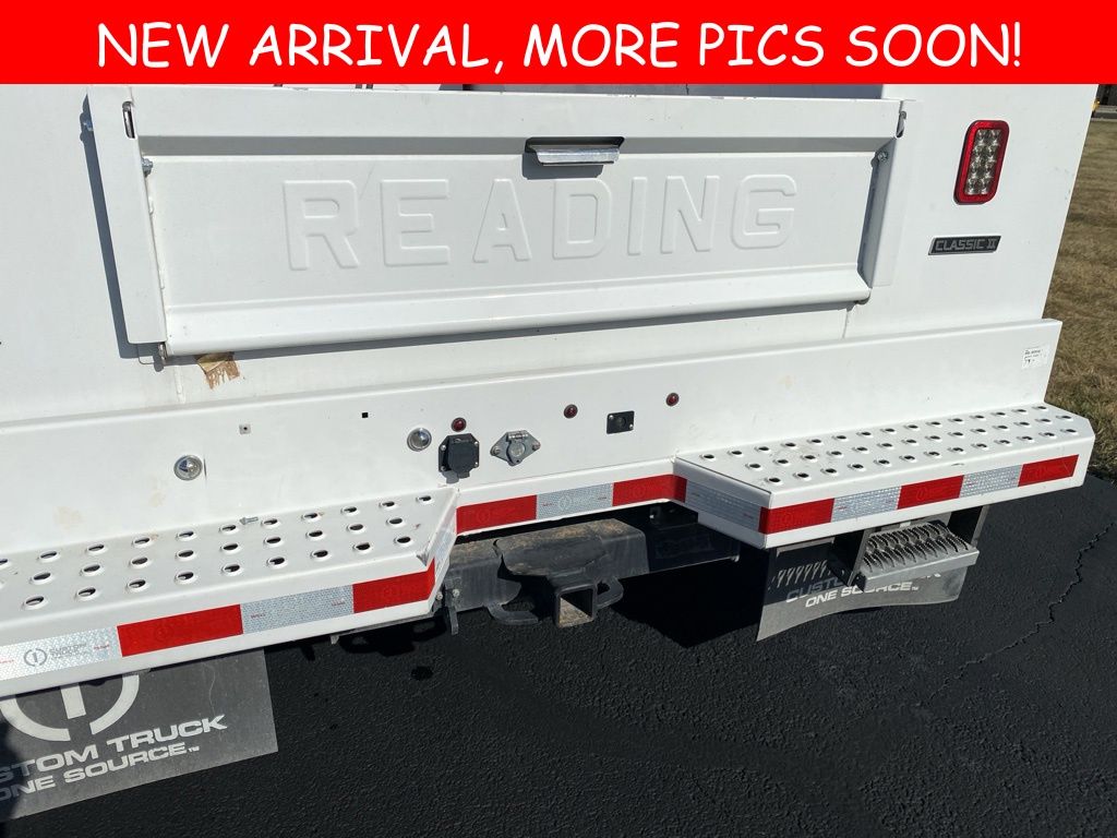 2023 Chevrolet Silverado Work Truck photo 3
