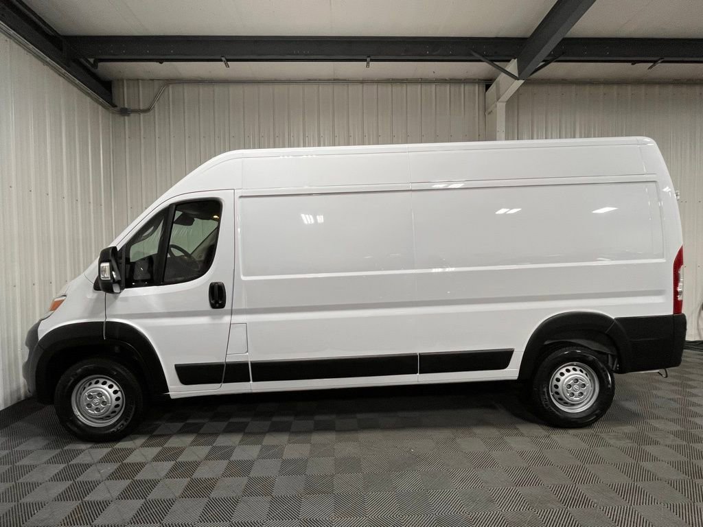 2025 Ram ProMaster 2500 photo 2