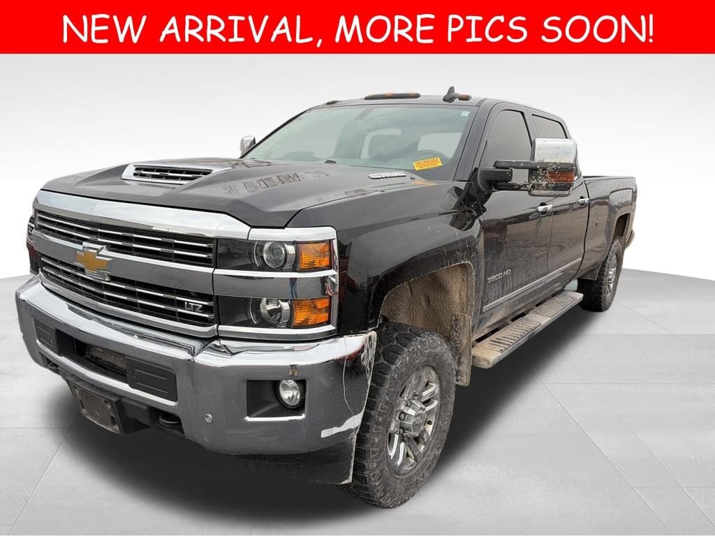 2019 Chevrolet Silverado 3500HD LTZ's photo