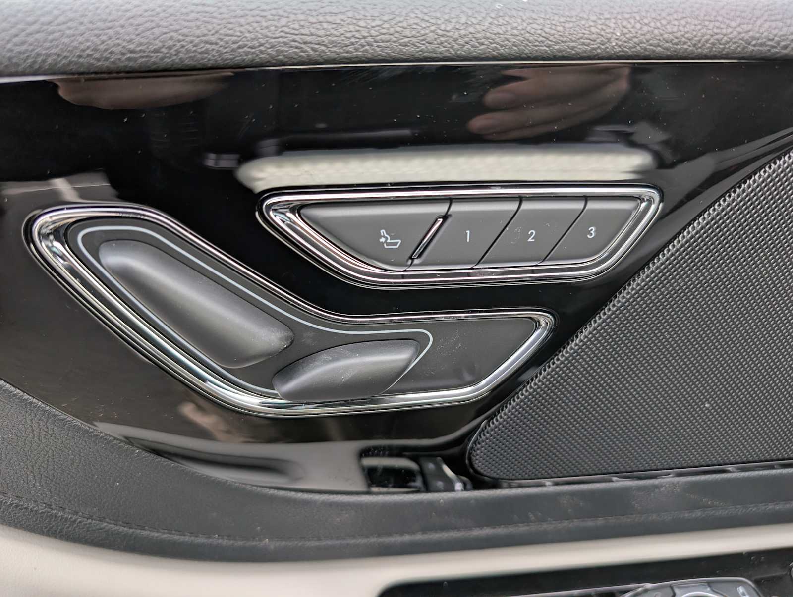 2026 Lincoln Aviator Premiere - Photo 33