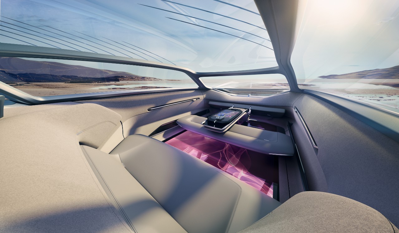 Lincoln Model L100 Concept Interior 12.jpg