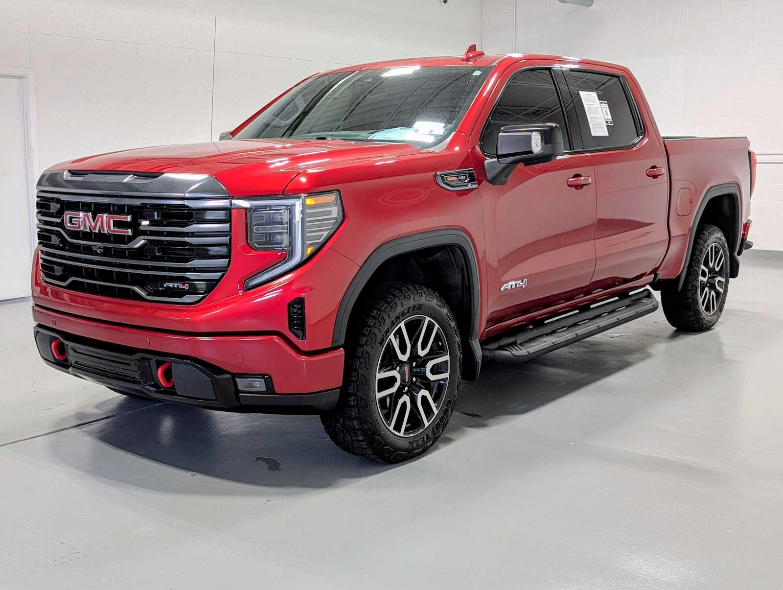 2023 GMC Sierra 4WD Crew Cab Short Box AT4's photo
