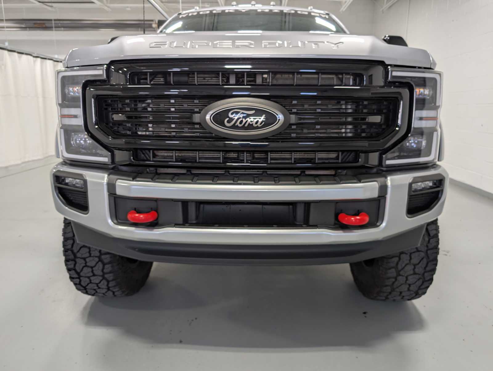 Used 2022 Ford F-250 Super Duty Lariat with VIN 1FT8W2BT9NEC21885 for sale in Greensburg, PA