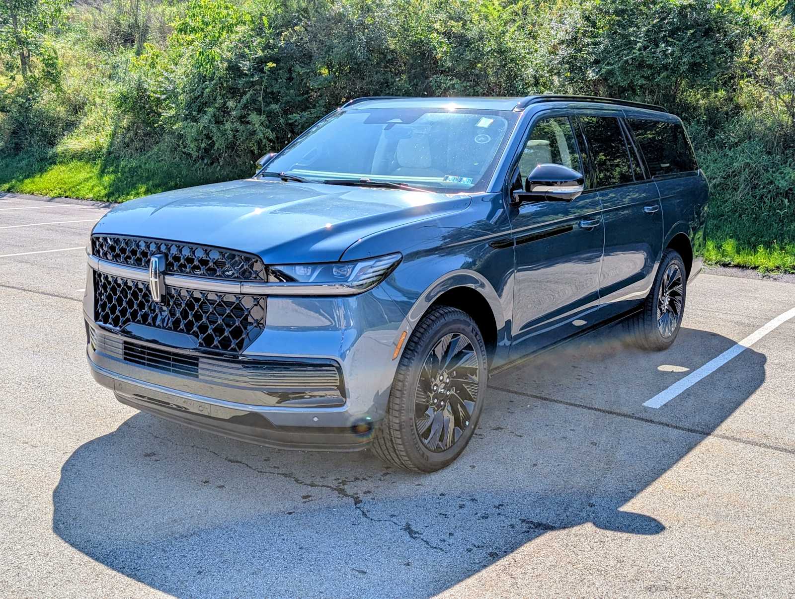 2027 Lincoln Navigator L Reserve 4x4