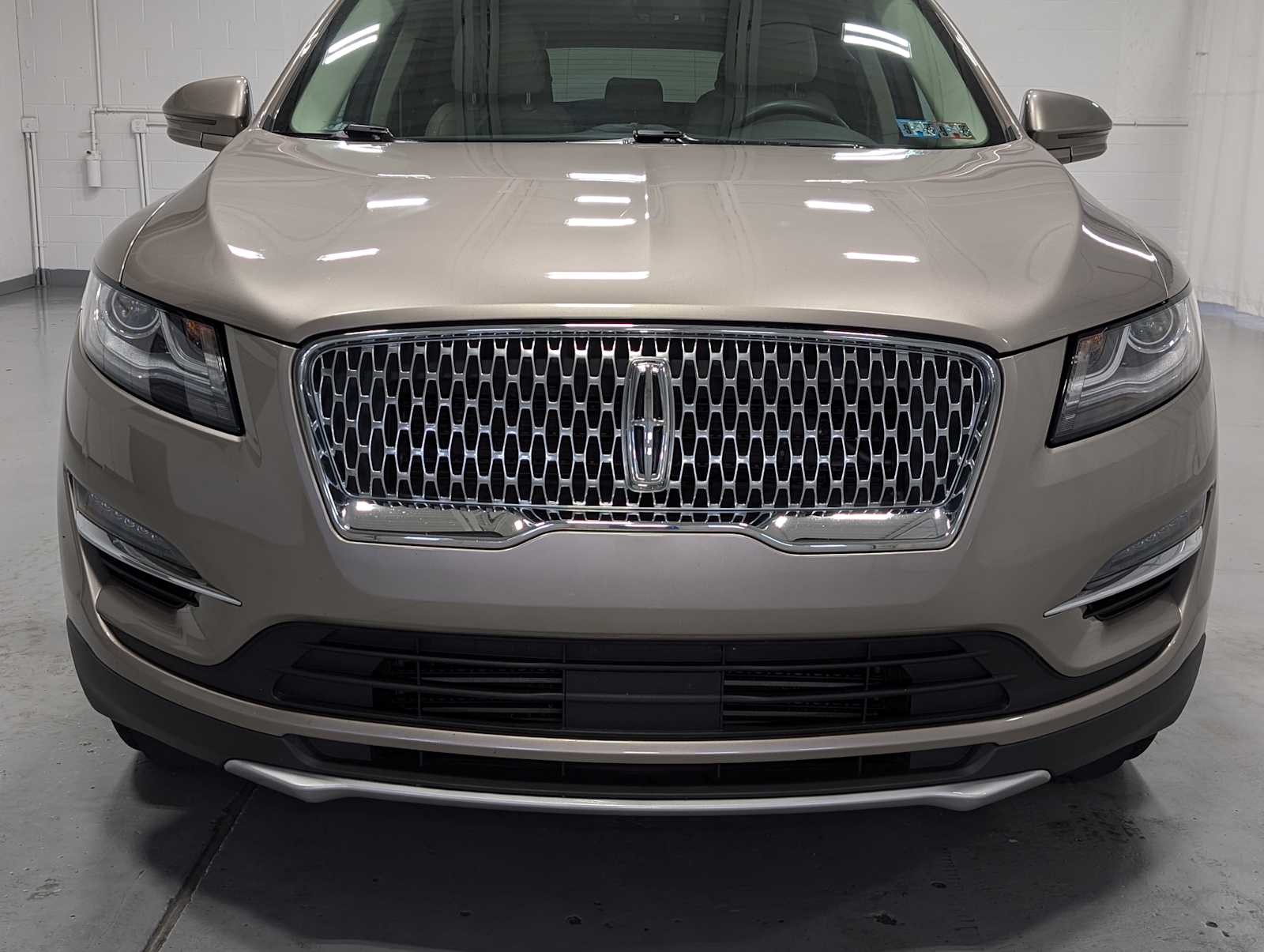 Used 2019 Lincoln MKC Select with VIN 5LMCJ2D97KUL01772 for sale in Greensburg, PA