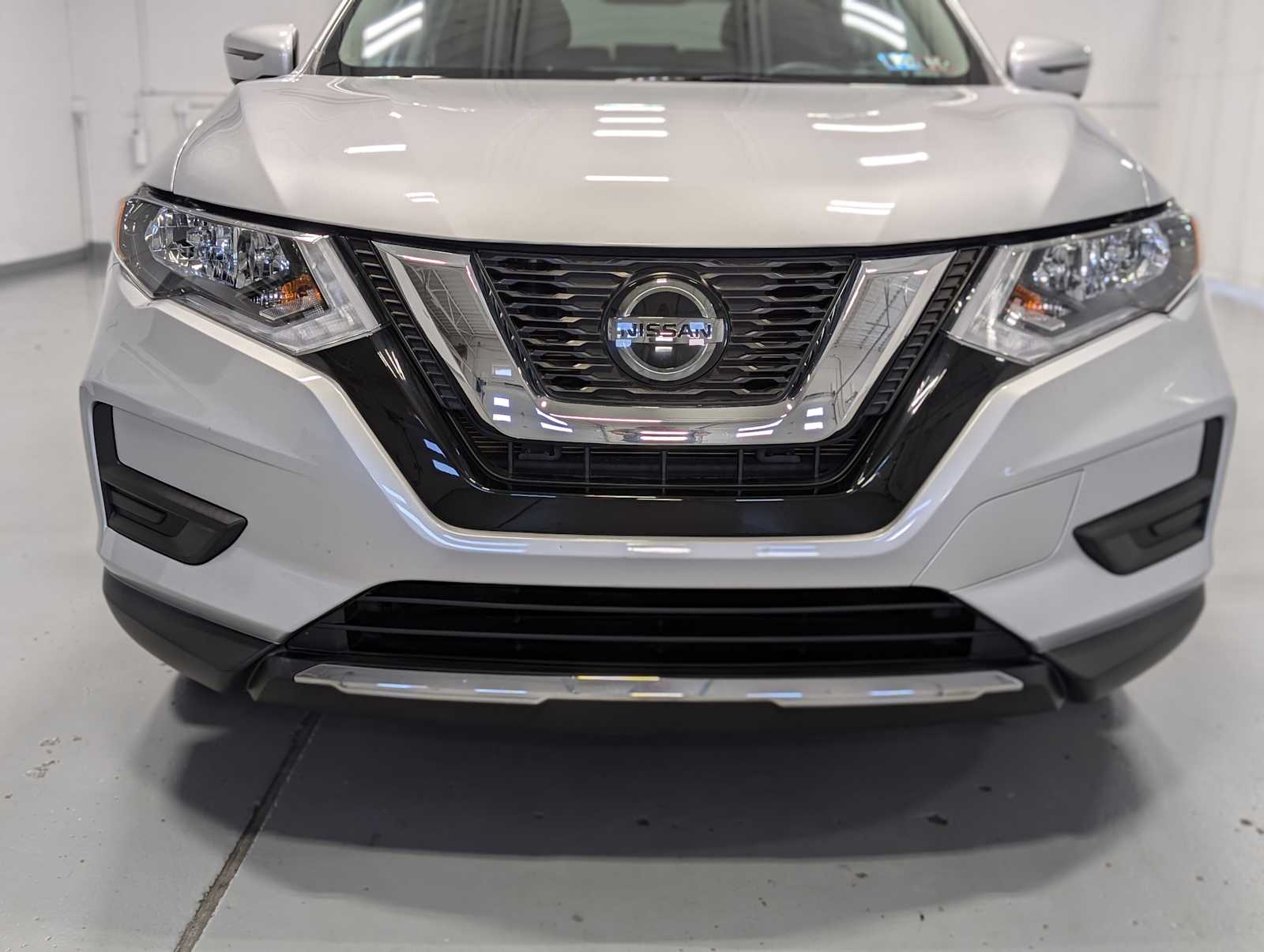 Used 2020 Nissan Rogue S with VIN 5N1AT2MV5LC721426 for sale in Greensburg, PA