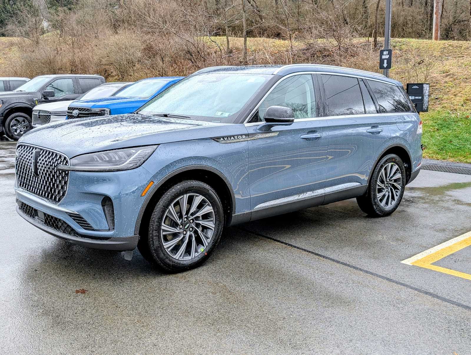 2026 Lincoln Aviator Premiere's photo