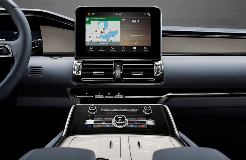 600 × 390
