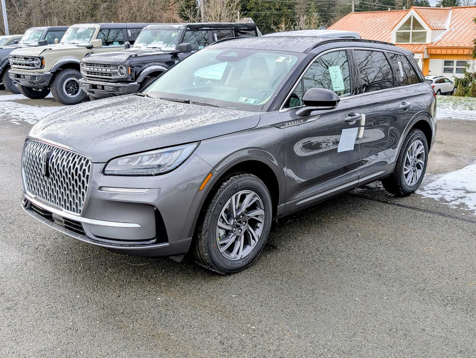 2026 Lincoln Corsair Premiere's photo