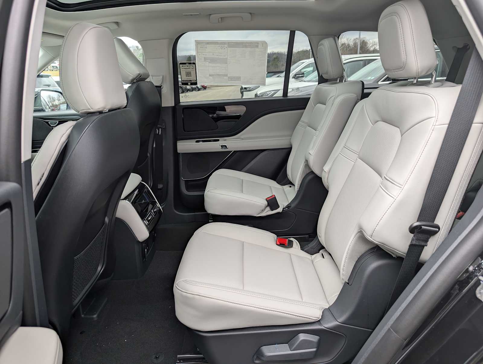 2026 Lincoln Aviator Premiere - Photo 19