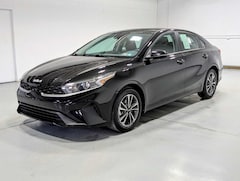 2024 Kia Forte LXS IVT