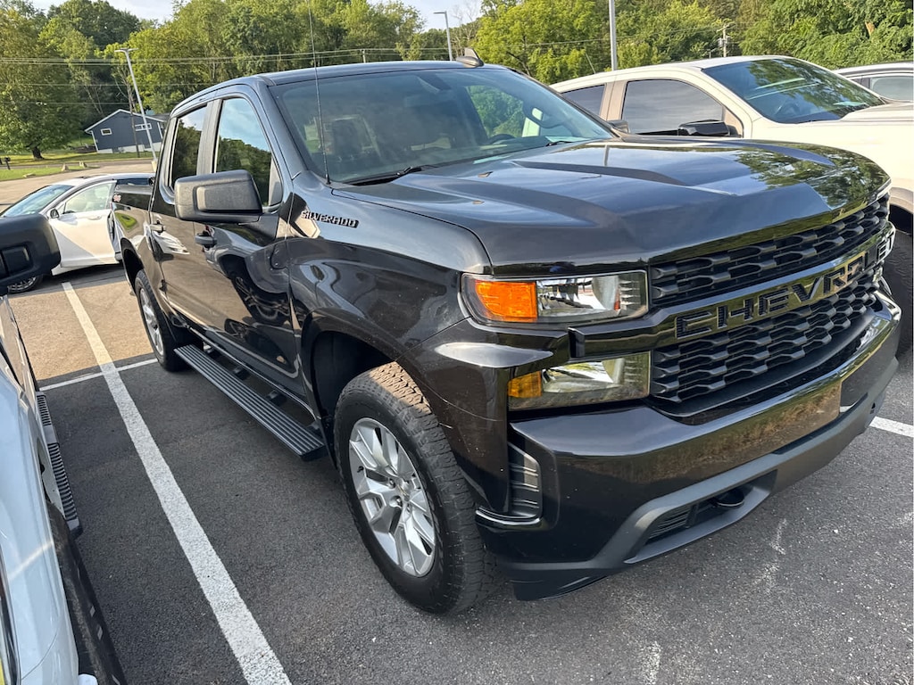 Used 2020 Chevrolet Silverado 1500 Custom 4WD Crew Cab 147 4WD Crew Cab 147