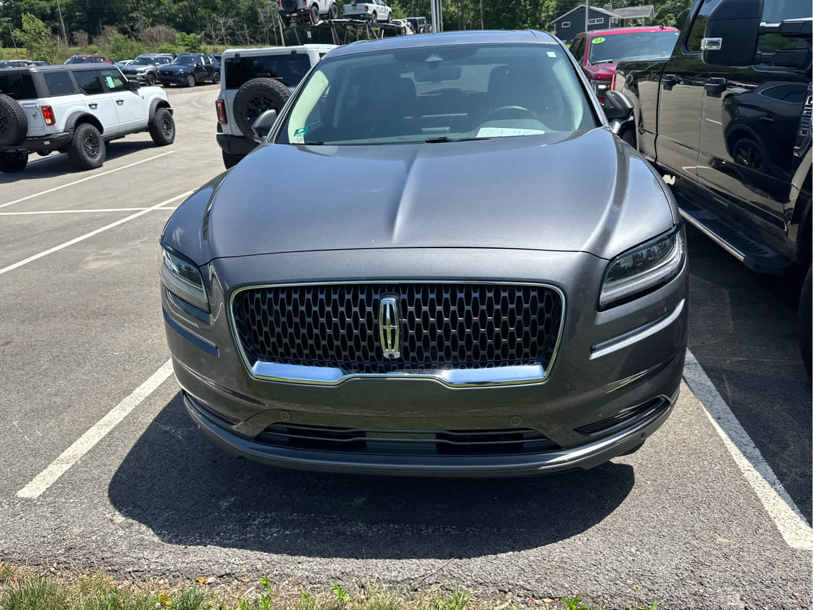 2LMPJ8K93PBL12988