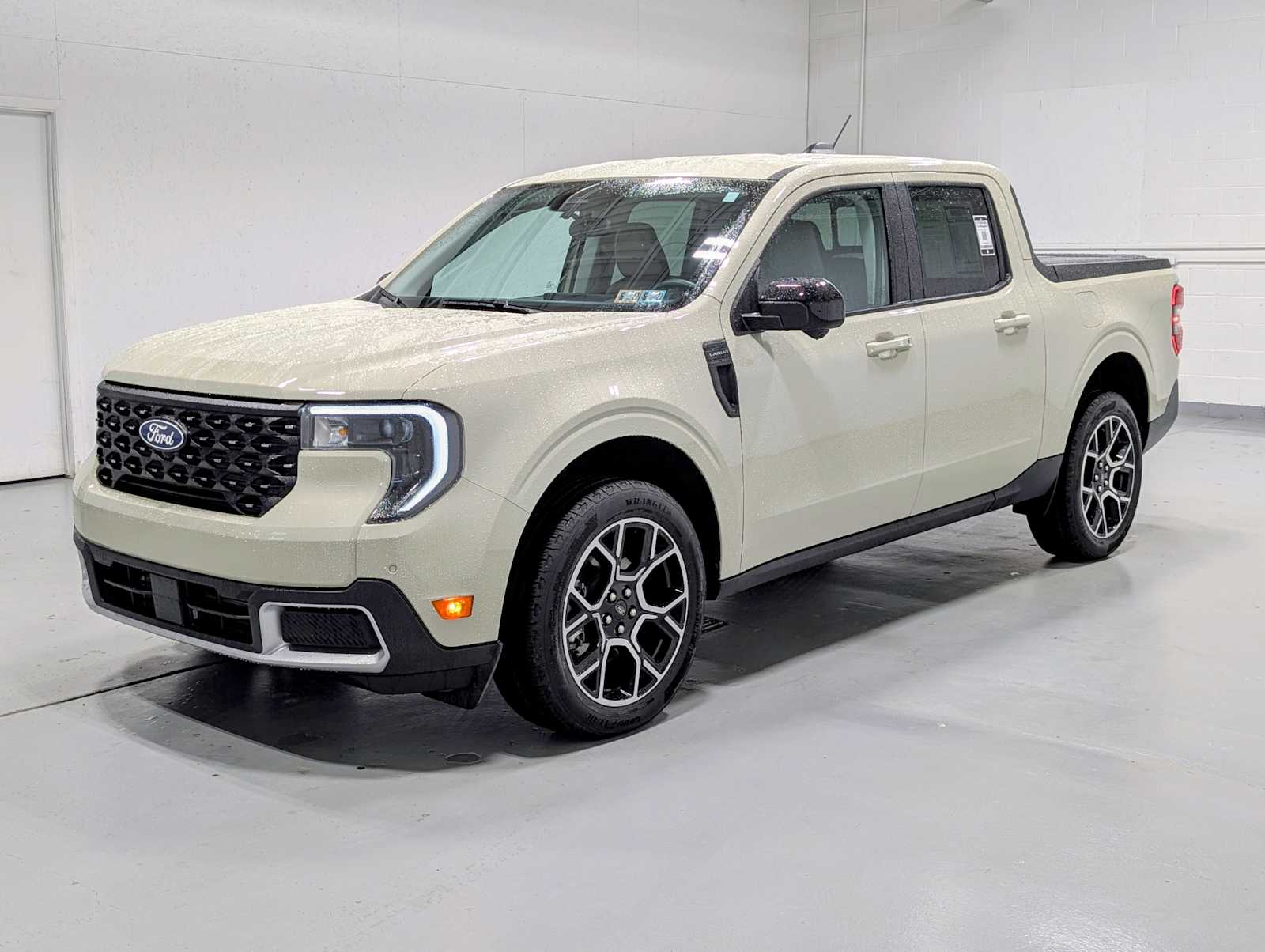 2025 Ford Maverick Lariat AWD's photo