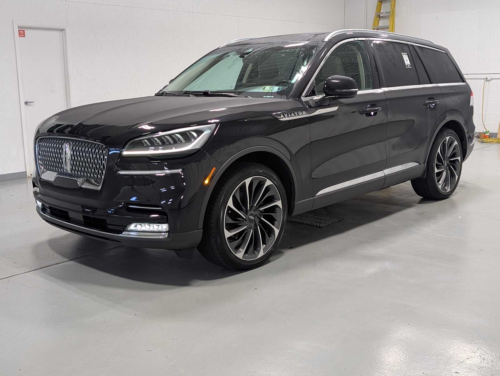 2021 Lincoln Aviator Reserve's photo