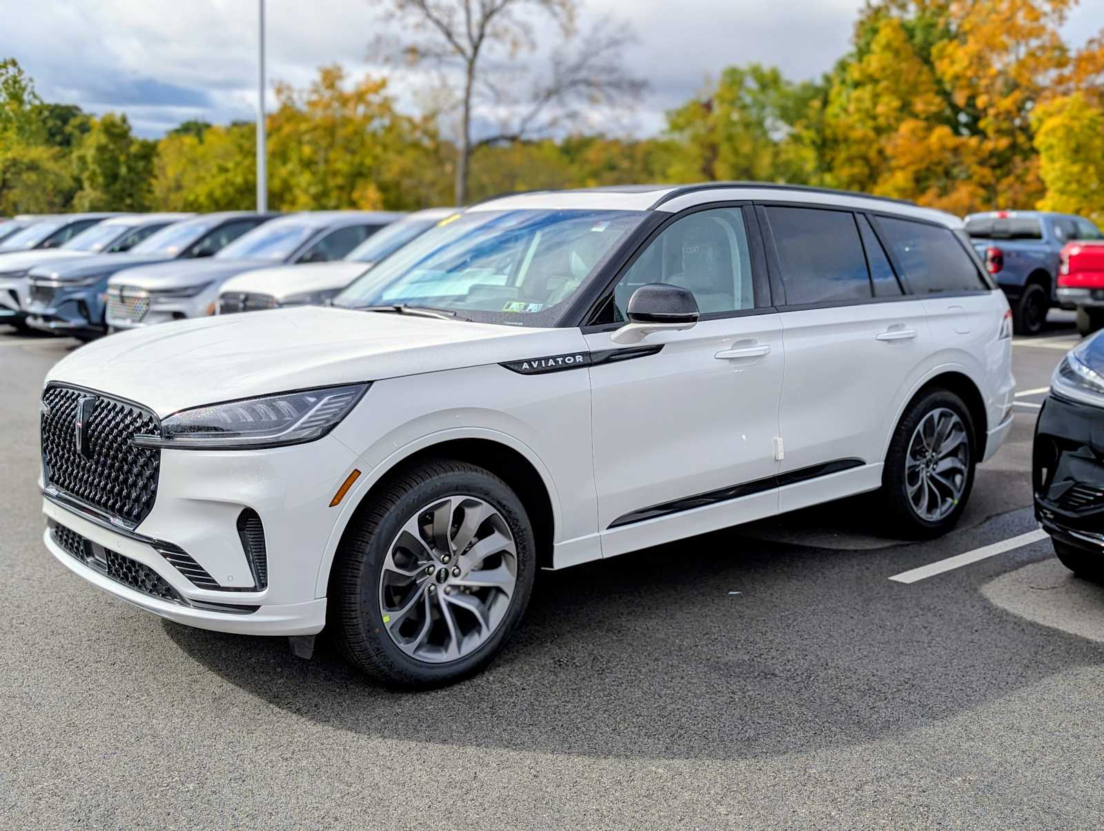 2025 Lincoln Aviator Premiere