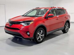 2017 Toyota RAV4 XLE AWD (GS)