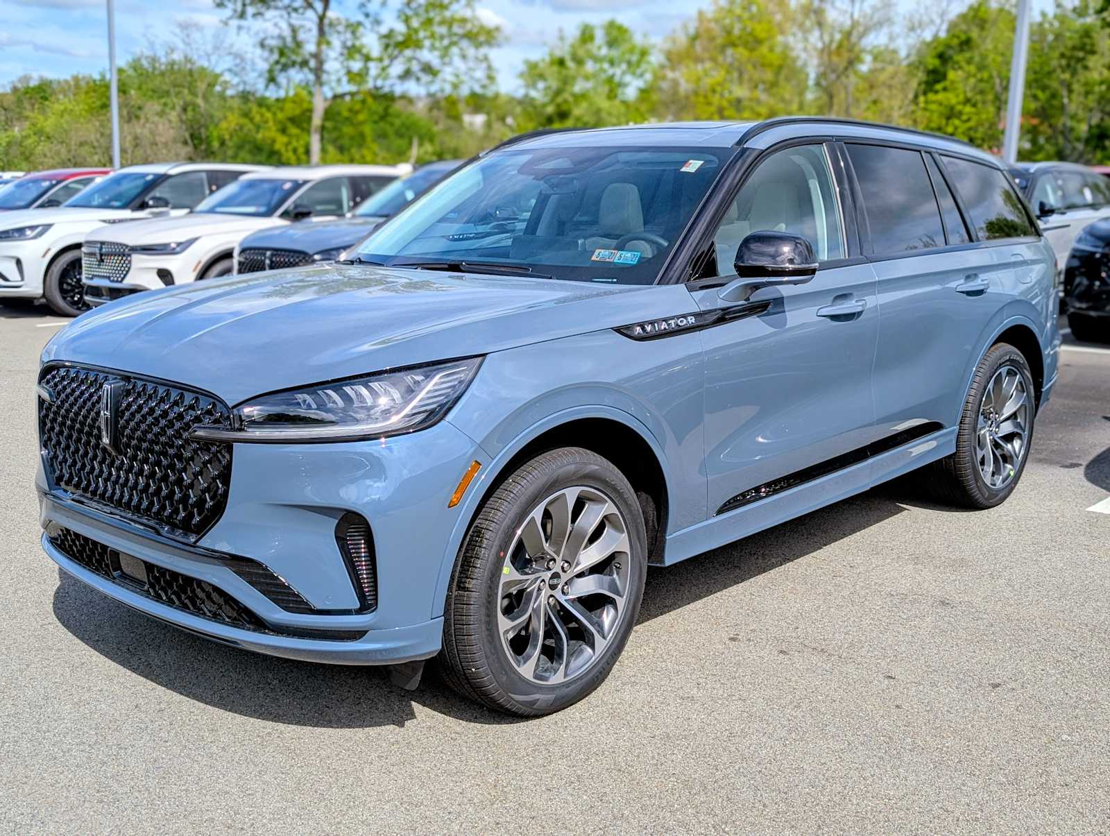2026 Lincoln Aviator Premiere AWD's photo