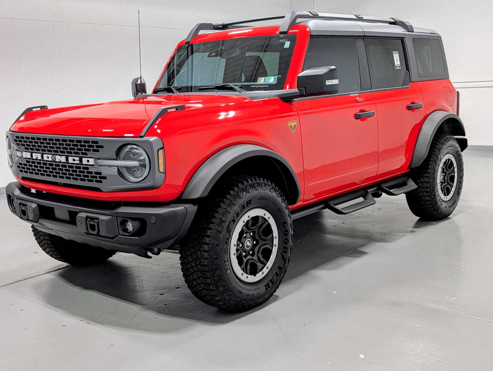 2023 Ford Bronco 4-Door Badlands's photo