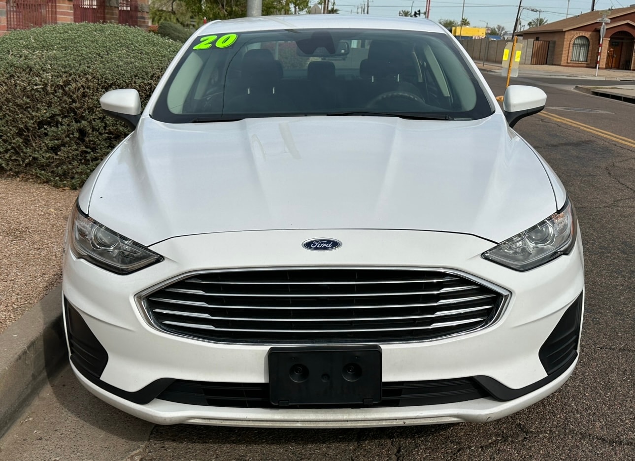 2020 Ford Fusion SE photo 3