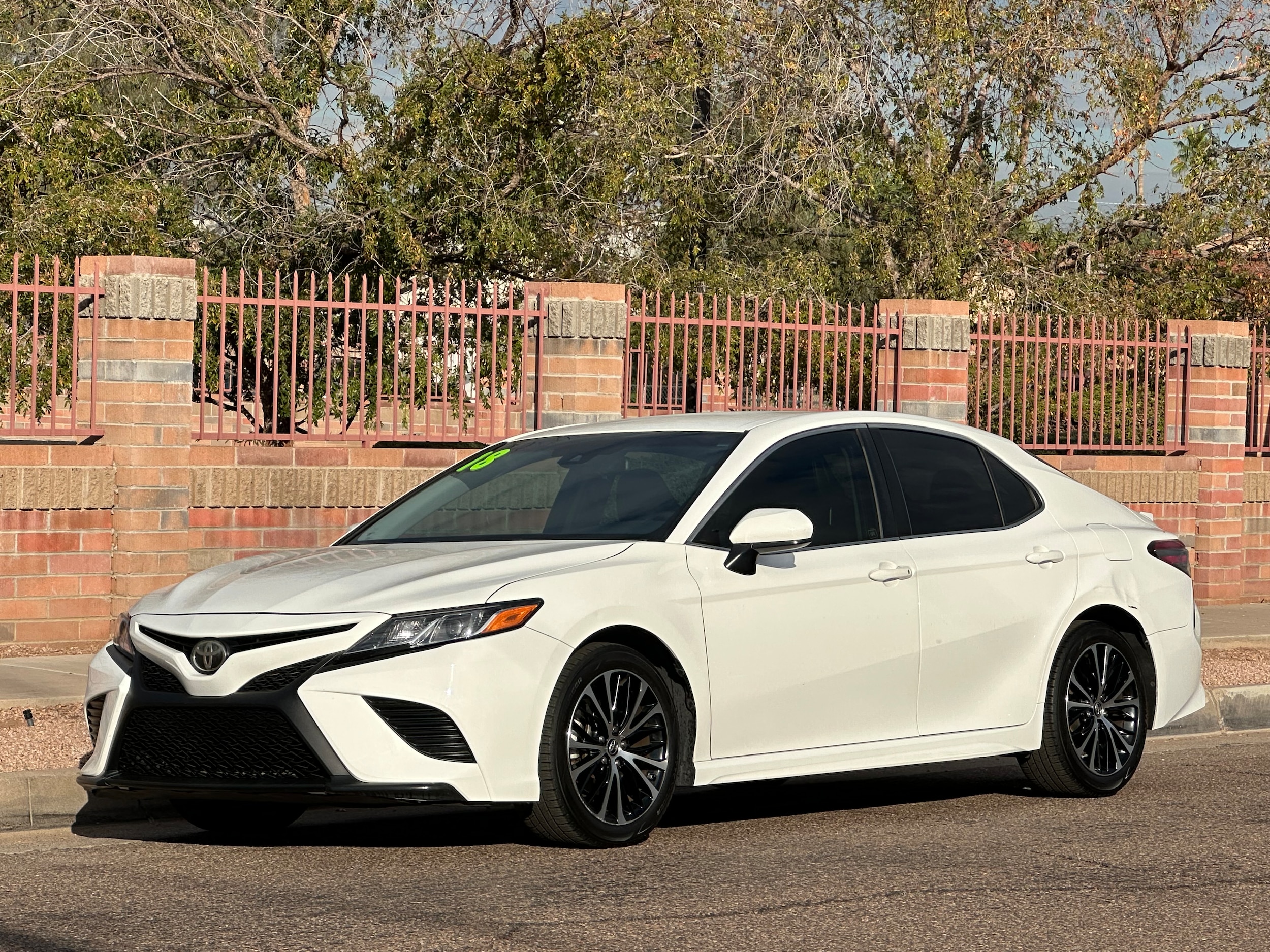 2018 Toyota Camry SE