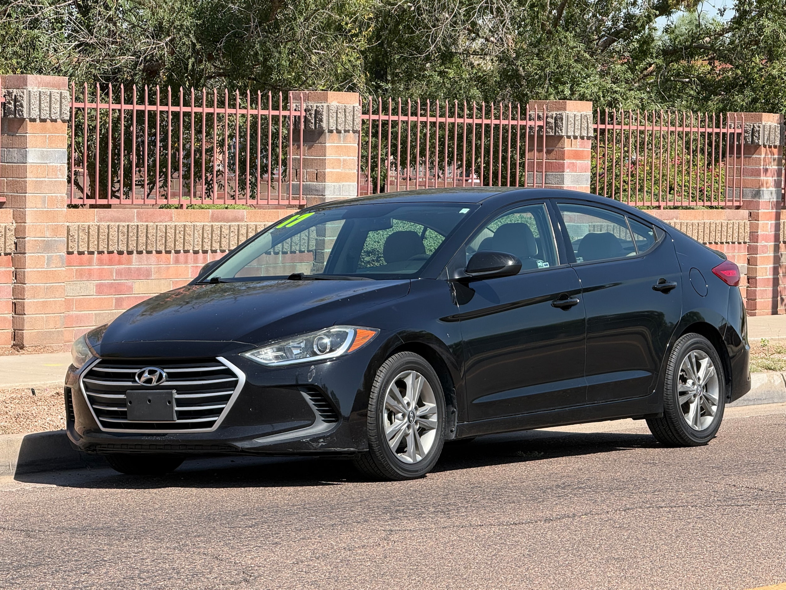 2017 Hyundai Elantra 2.0 SE A/T PZEV's photo