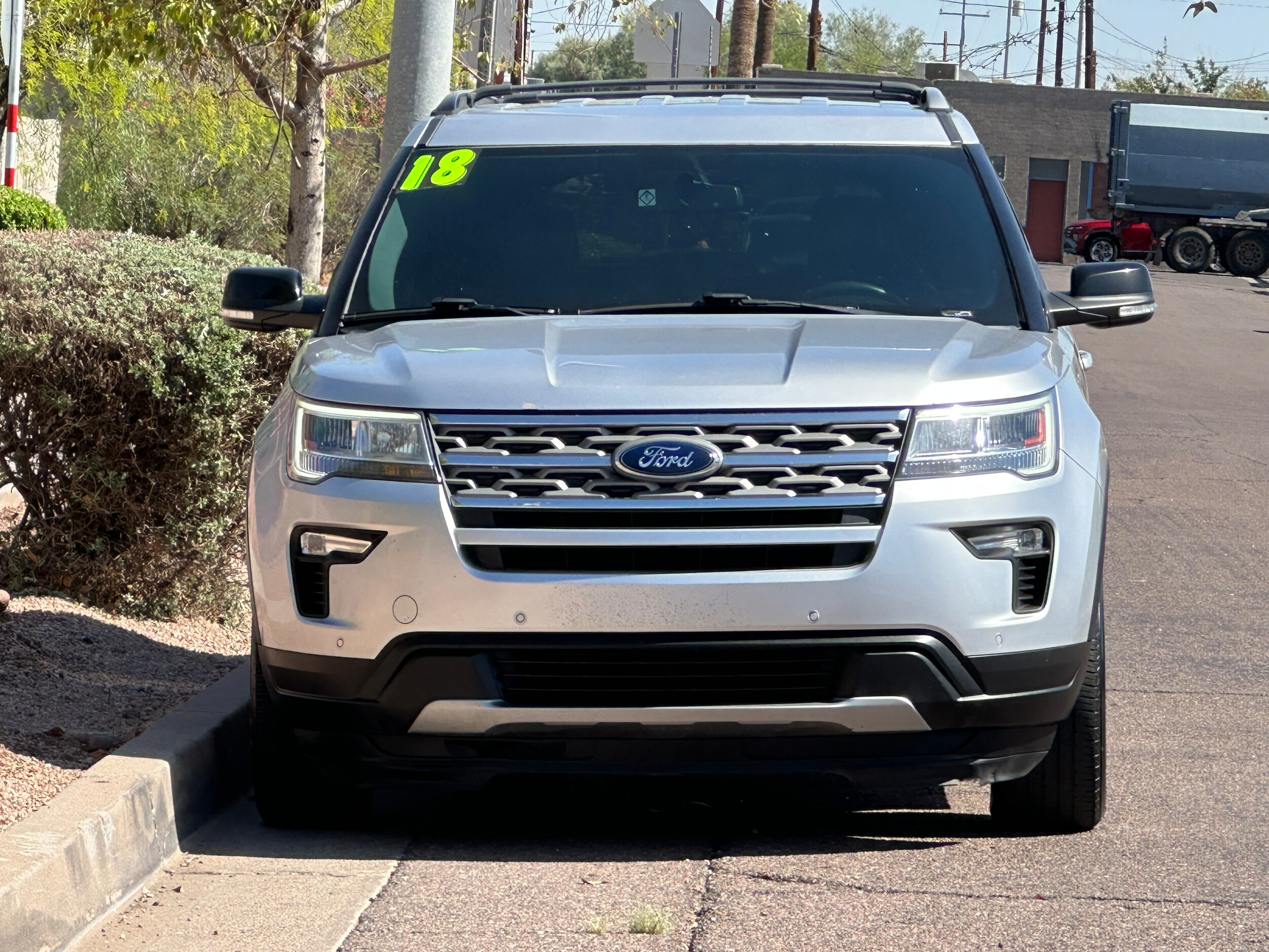 2018 Ford Explorer XLT photo 2