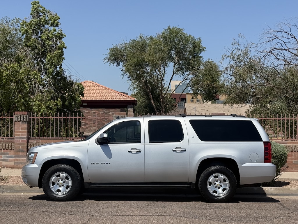 Used 2013 Chevrolet Suburban 1500 LT SUV