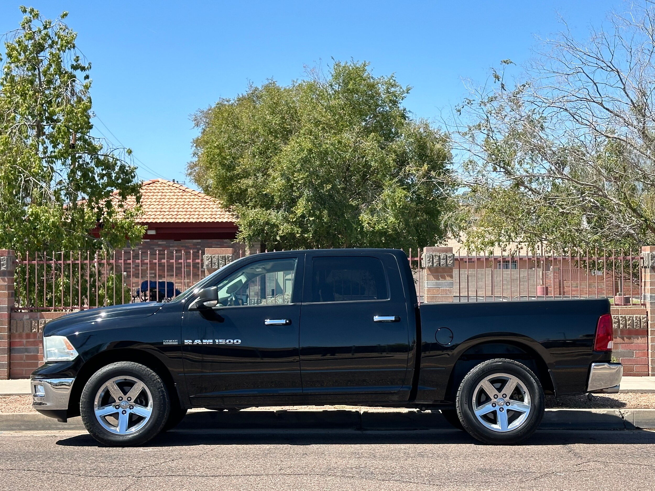 2012 Ram 1500 Big Horn photo 2