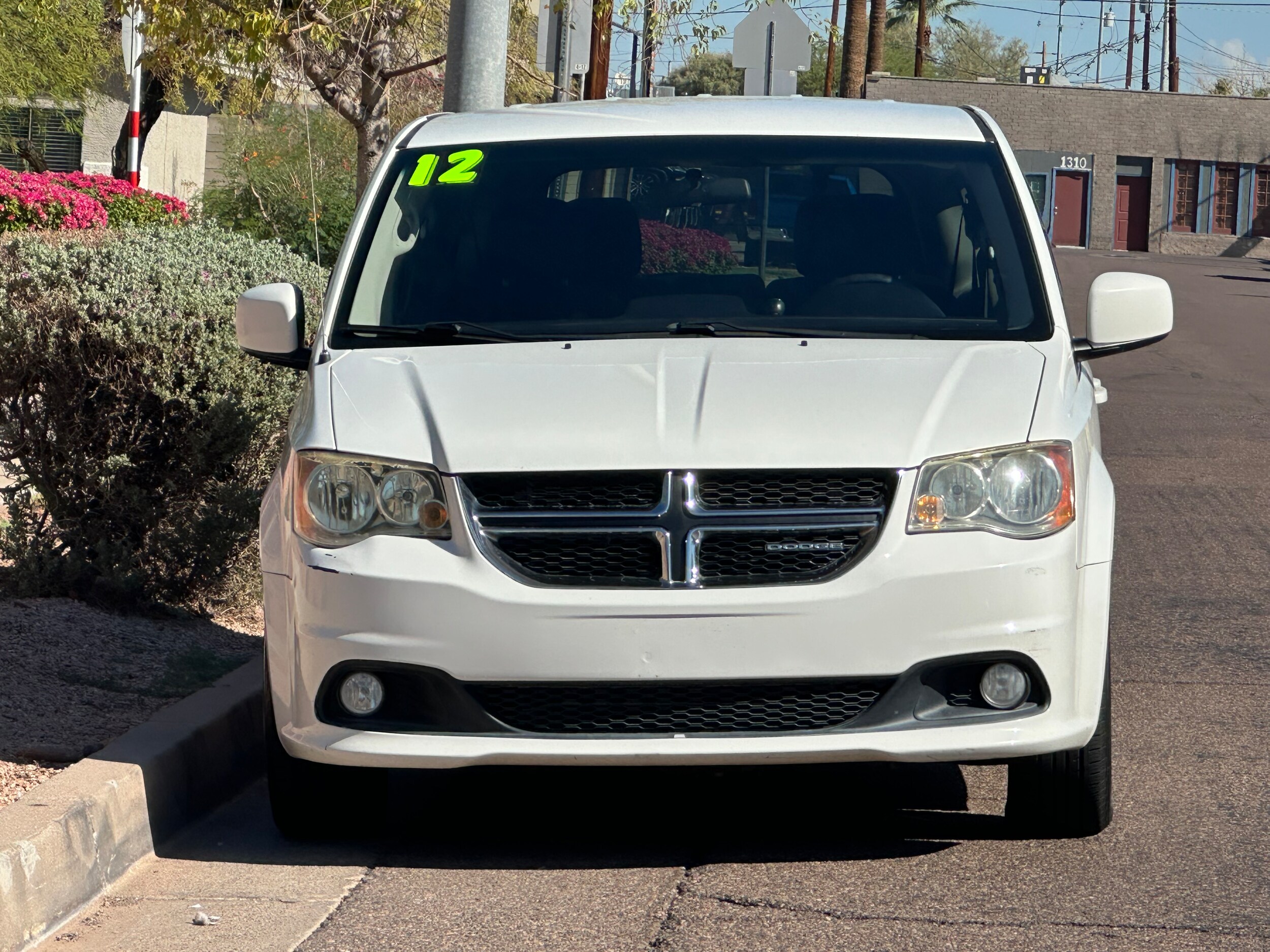 2012 Dodge Grand Caravan Crew photo 2