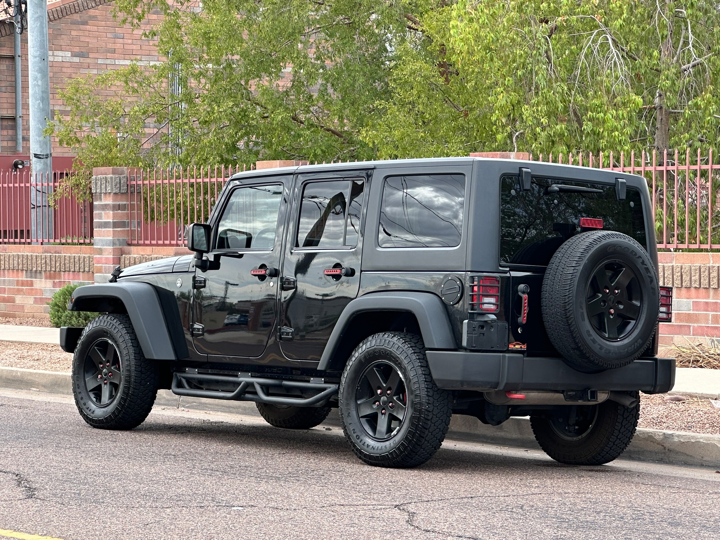 2016 Jeep Wrangler Unlimited Sport photo 3
