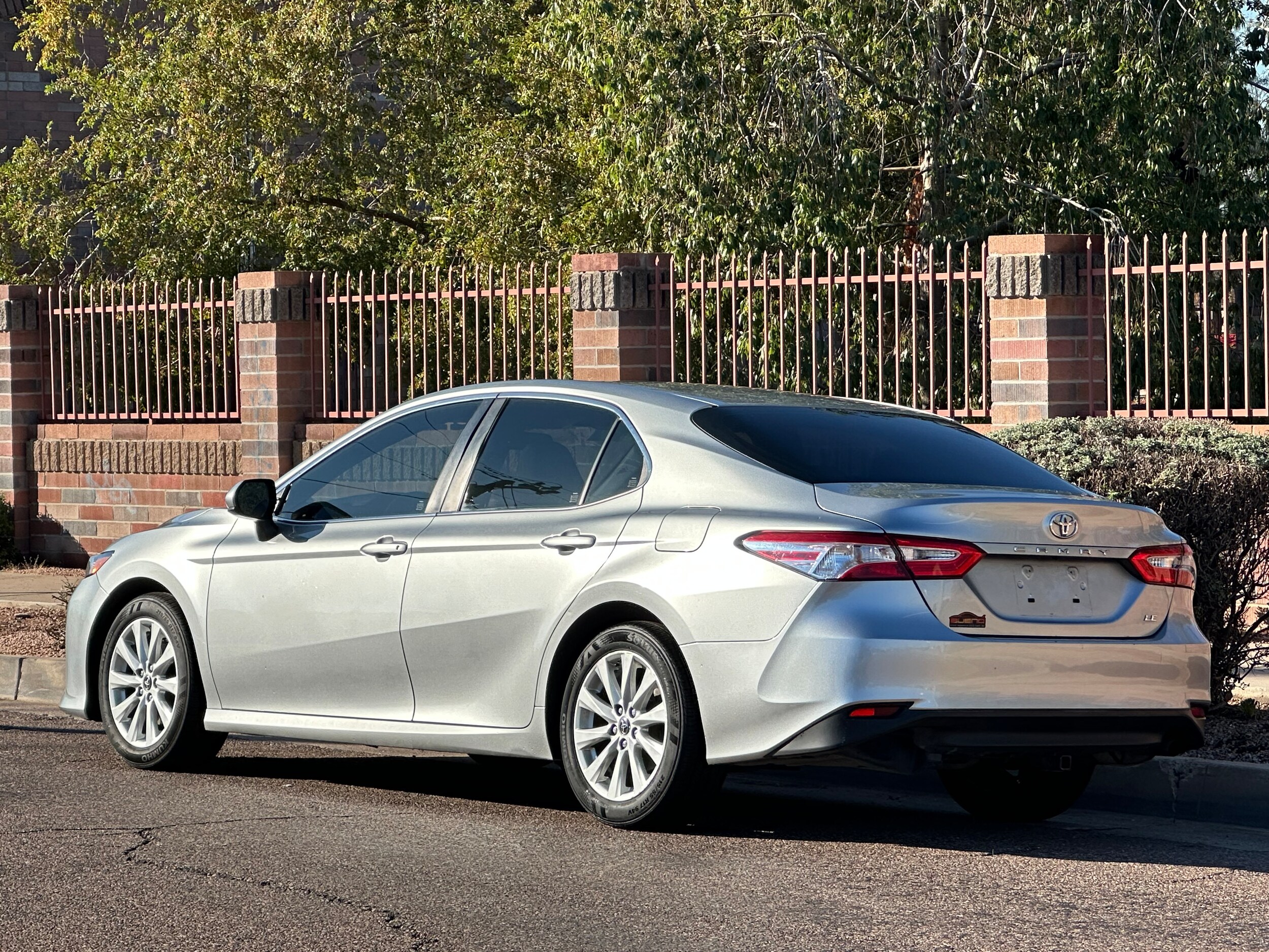 2018 Toyota Camry XLE XSE photo 2