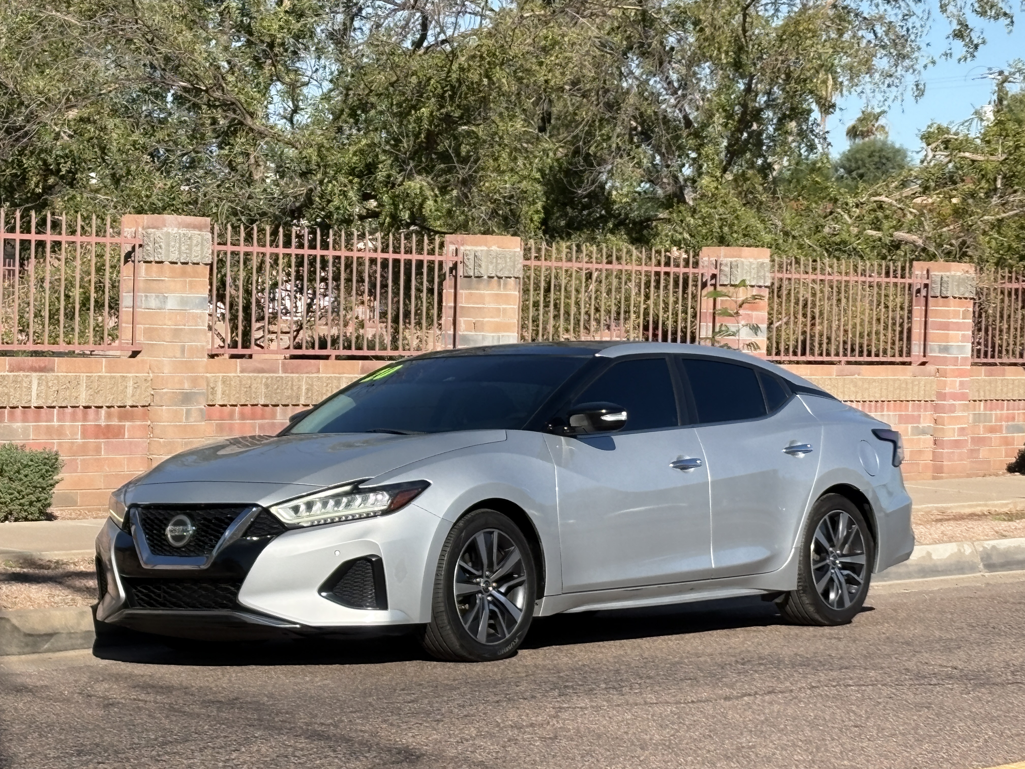  Nissan Maxima