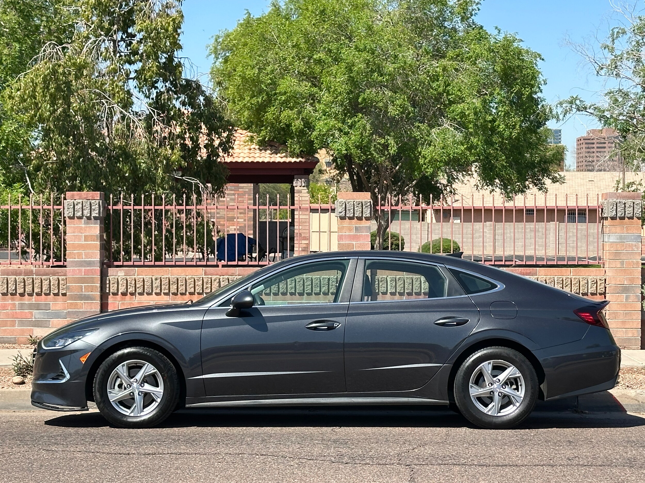 2021 Hyundai Sonata SE photo 2