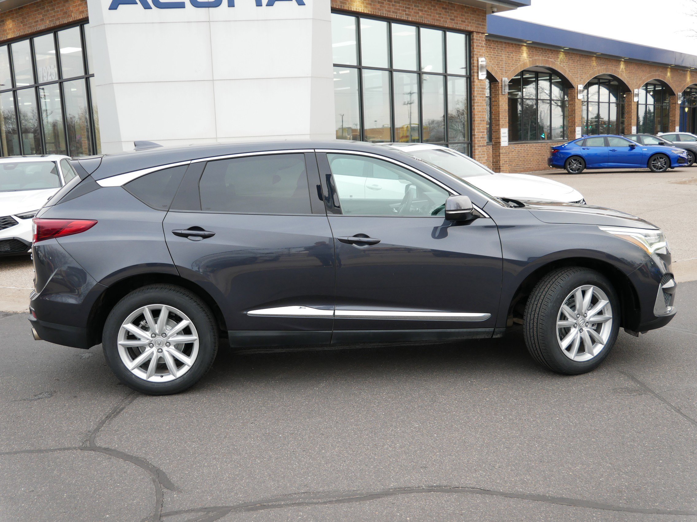 2021 Acura RDX Base photo 2