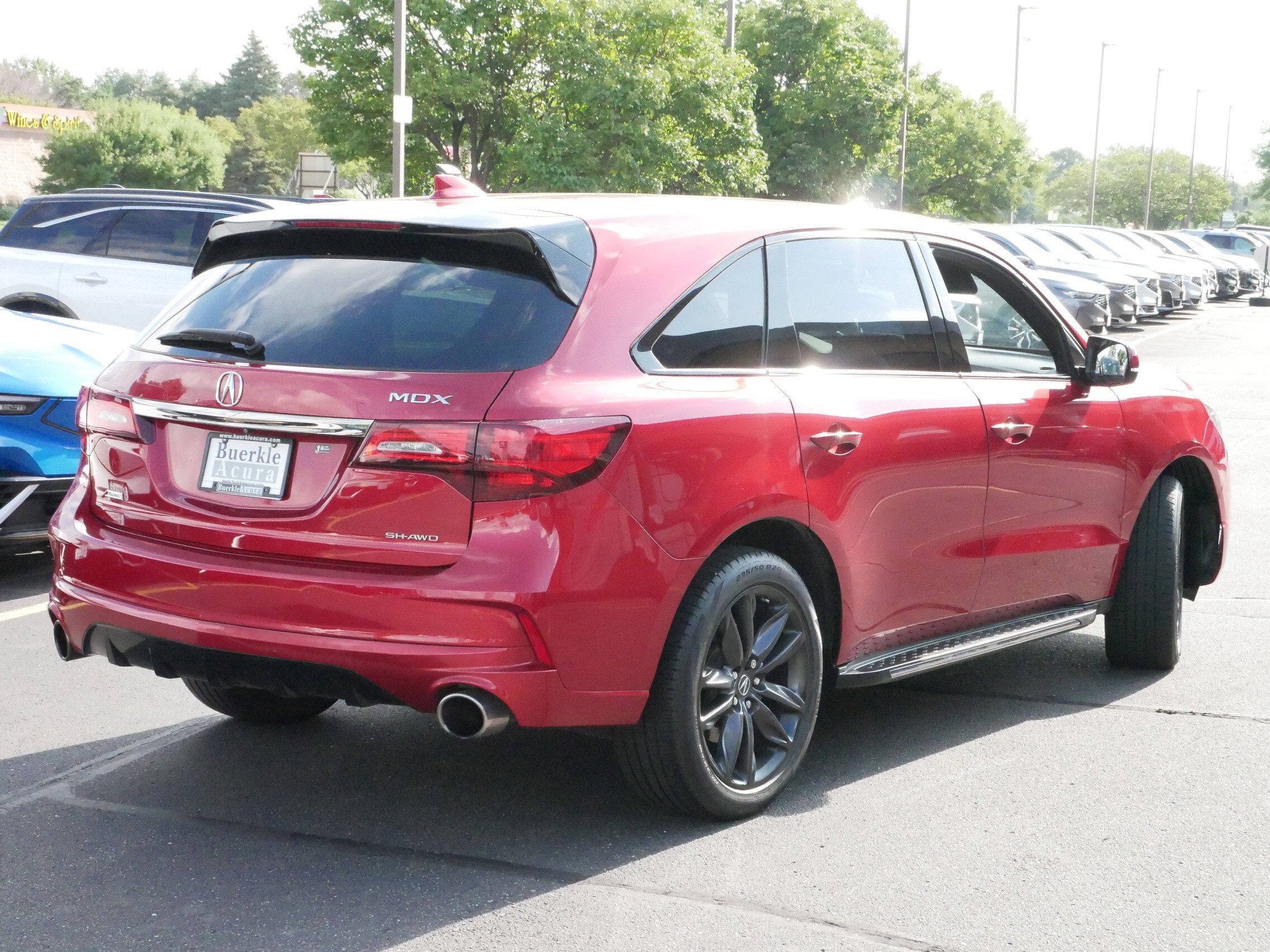 2020 Acura MDX Technology A-Spec photo 2