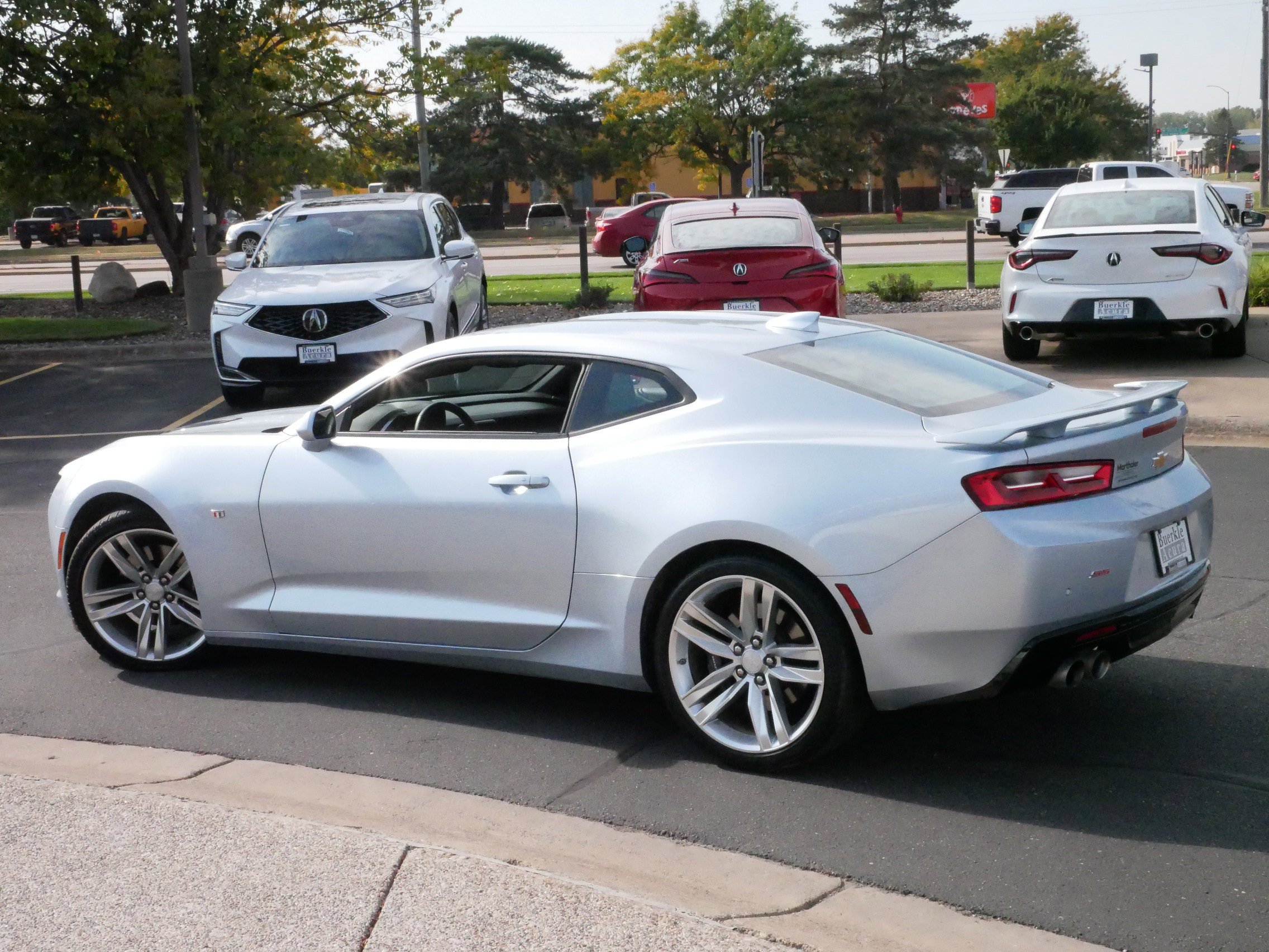 2018 Chevrolet Camaro 2SS photo 4