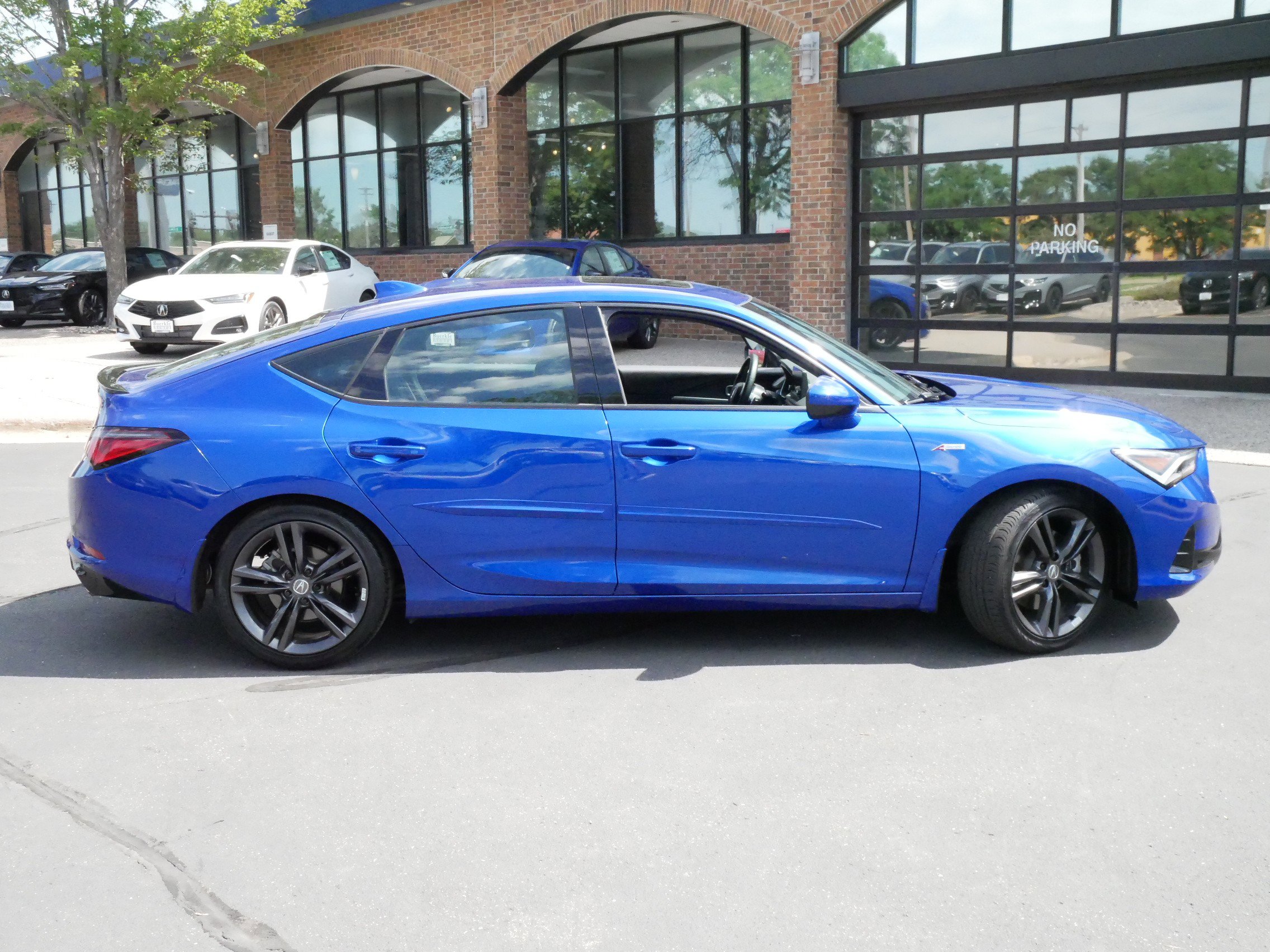2024 Acura Integra A-Spec photo 2