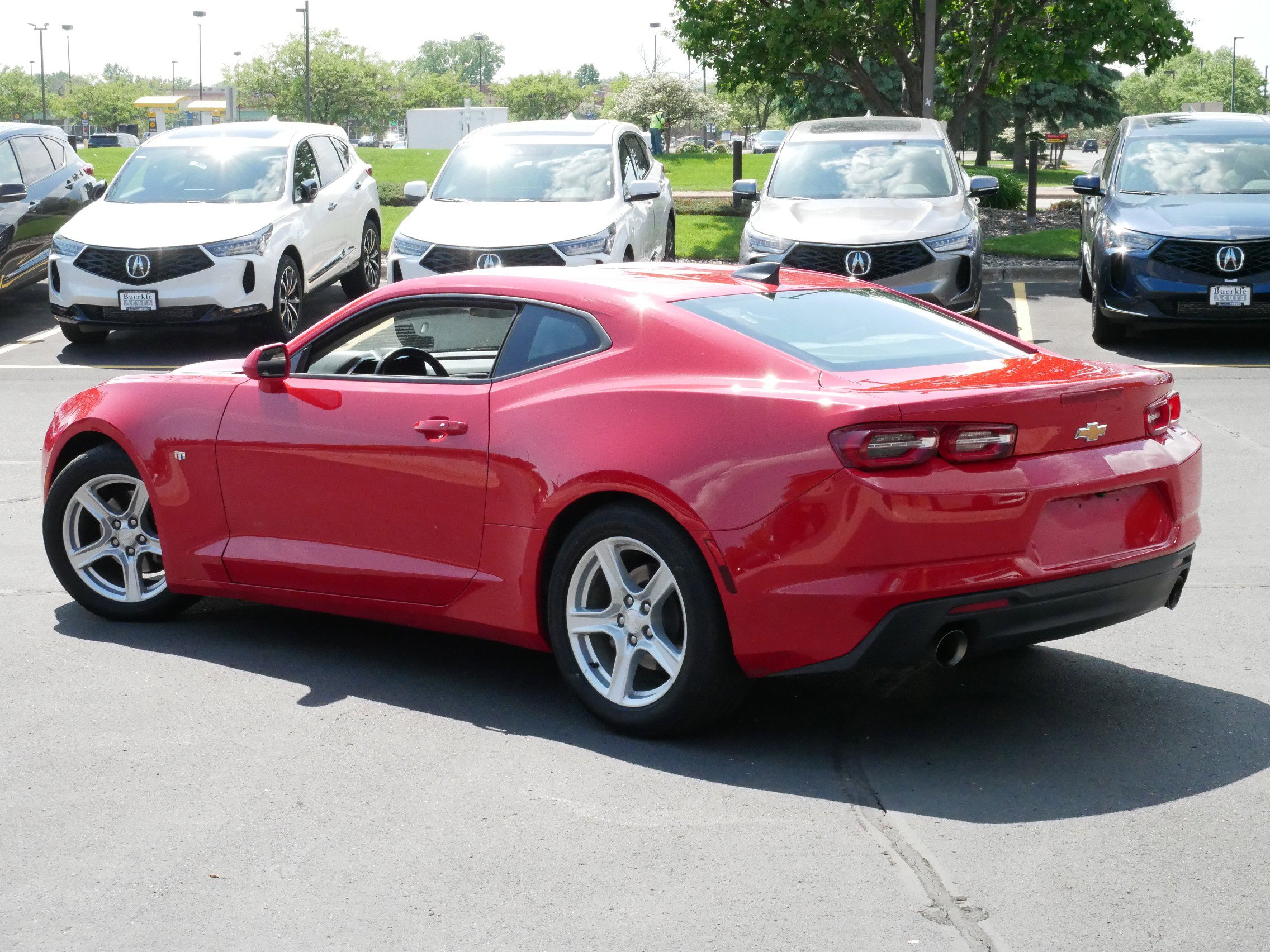 2023 Chevrolet Camaro 1LT photo 4