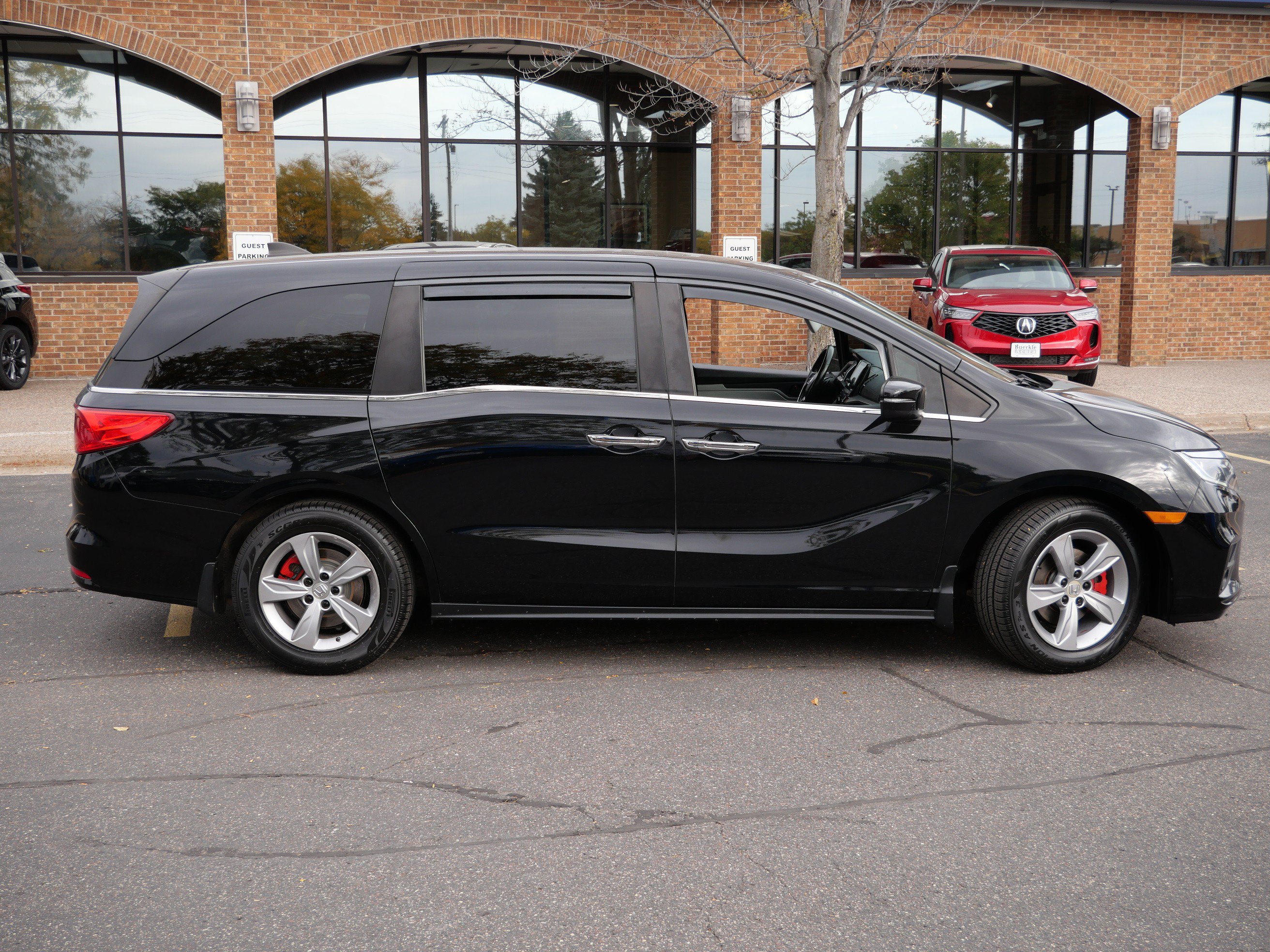 Used 2018 Honda Odyssey EX-L Van